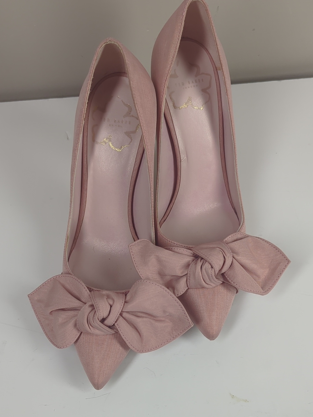 Ted Baker Hyana Pink Bow Pointed-Toe High Heels Canvas 37 - Picture 5 of 10